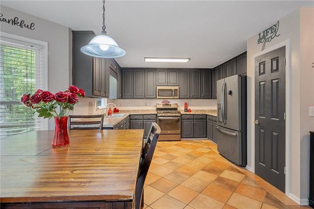 5128 Saint Claire Place, Powder Springs, GA 30127