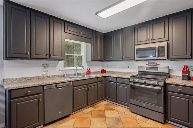 5128 Saint Claire Place, Powder Springs, GA 30127