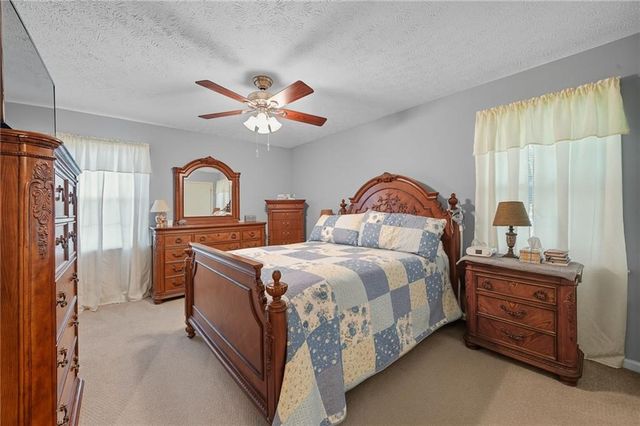 12 Indian River SE Road, Lindale, GA 30147