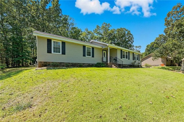 12 Indian River SE Road, Lindale, GA 30147