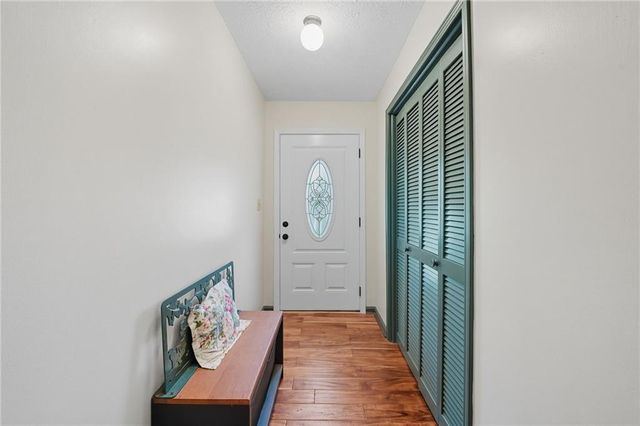 12 Indian River SE Road, Lindale, GA 30147