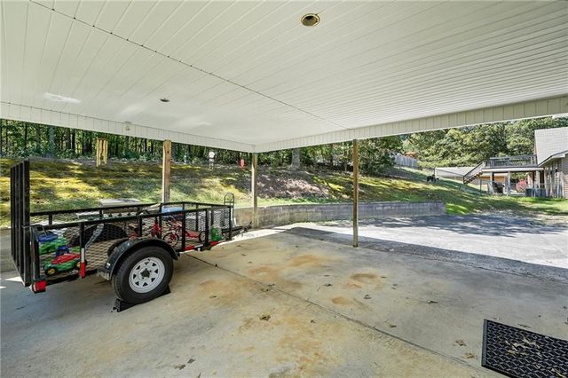 12 Indian River SE Road, Lindale, GA 30147