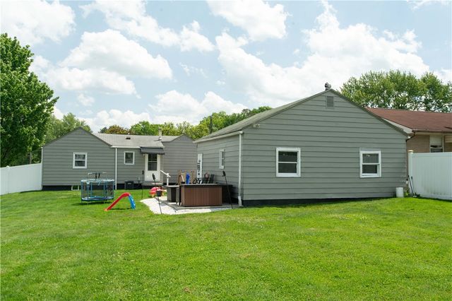 1238 Cascade Rd, Monaca, PA 15061