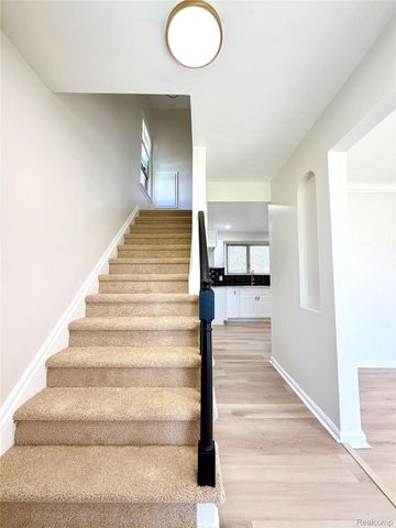 7200 W Outer Drive, Detroit, MI 48235