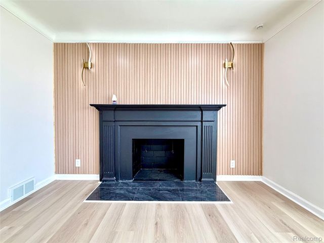 7200 W Outer Drive, Detroit, MI 48235