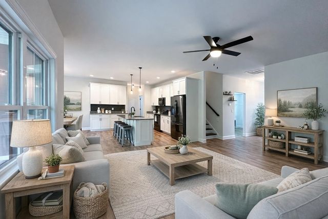 55 MCILWEE LN, Staunton, VA 24401