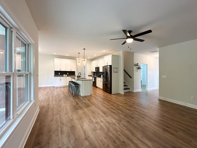 55 MCILWEE LN, Staunton, VA 24401