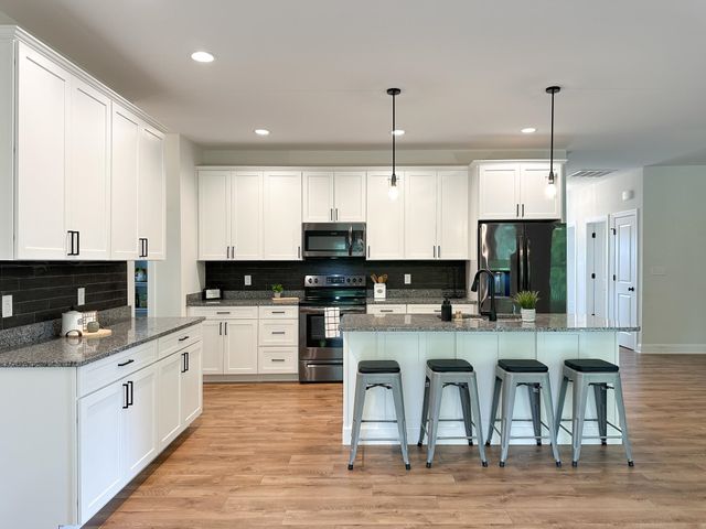 55 MCILWEE LN, Staunton, VA 24401