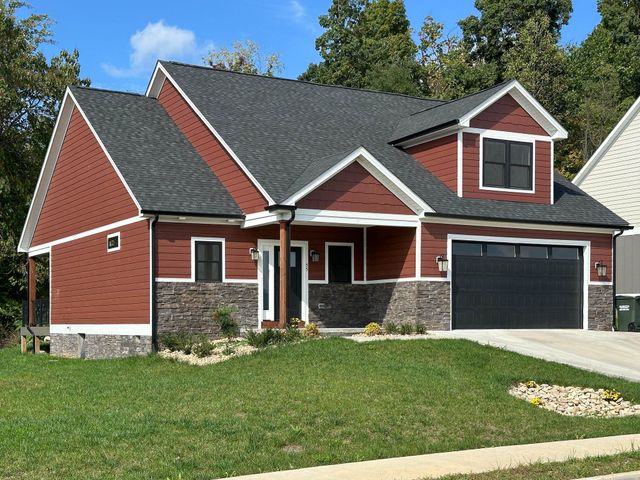 55 MCILWEE LN, Staunton, VA 24401