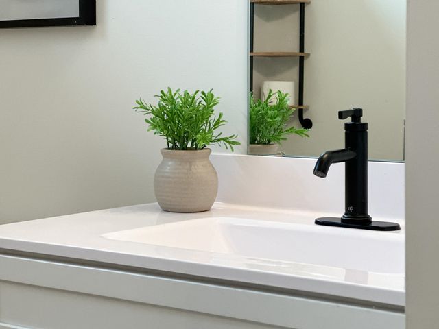 55 MCILWEE LN, Staunton, VA 24401