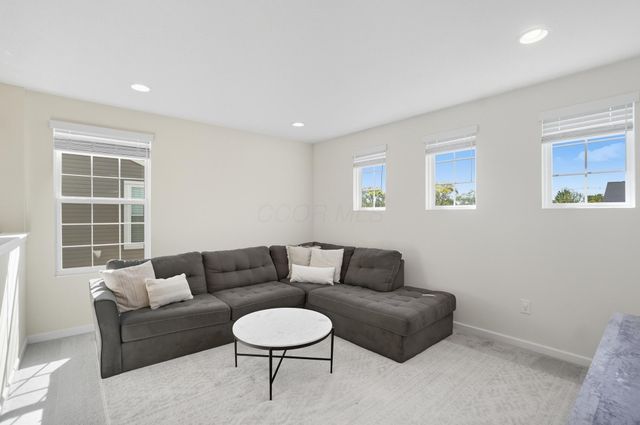 3754 Mystic Way, Grove City, OH 43123