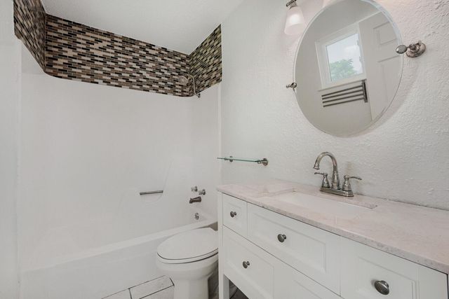 3600 Cornerstone ST, Round Rock, TX 78681