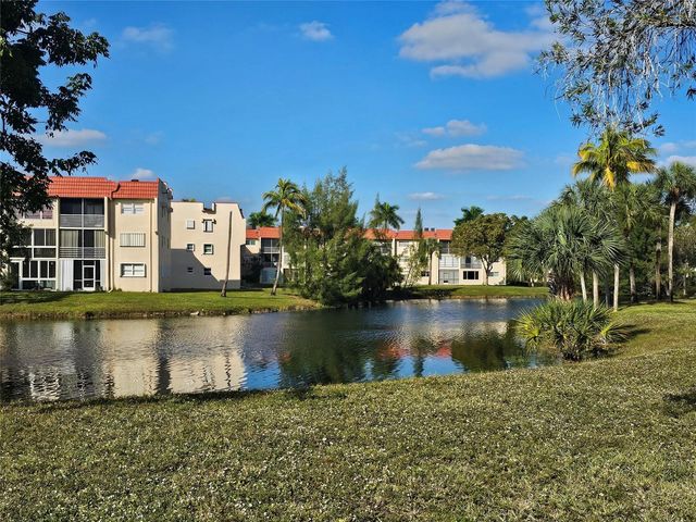 3051 Sunrise Lakes Drive 203, Fort Lauderdale, FL 33322