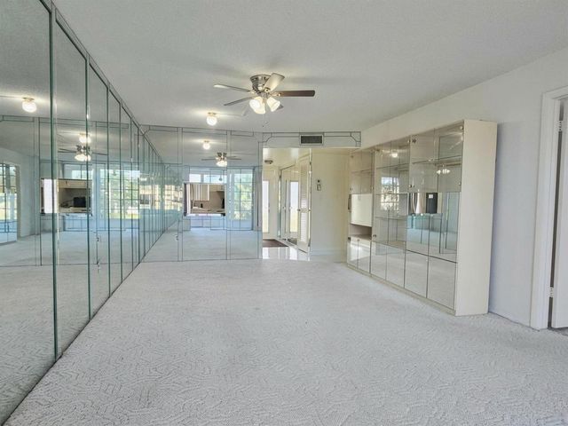 3051 Sunrise Lakes Drive 203, Fort Lauderdale, FL 33322