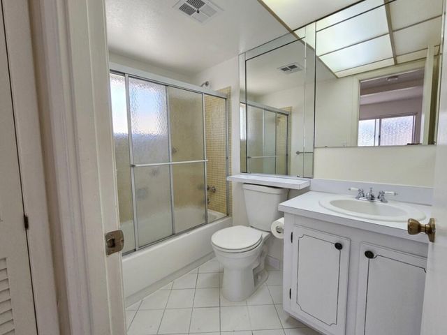 3051 Sunrise Lakes Drive 203, Fort Lauderdale, FL 33322