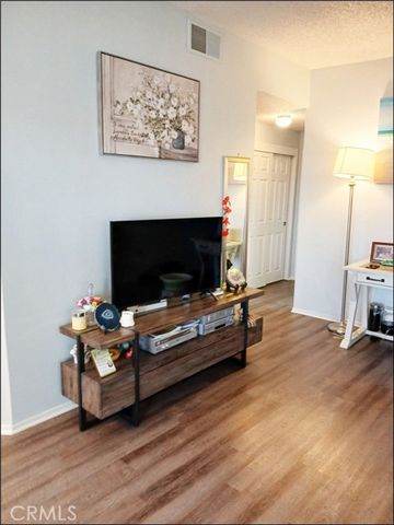 19149 Palo Verde, Apple Valley, CA 92308