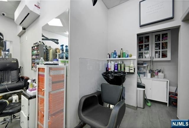300 49th Street, Union City, NJ 07087