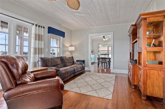 517 MAIN STREET, Haines City, FL 33844