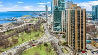 929 N Astor STREET #404, Milwaukee, WI 53202