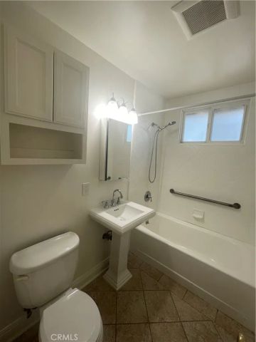 622 Indianapolis Avenue, Huntington Beach, CA 92648