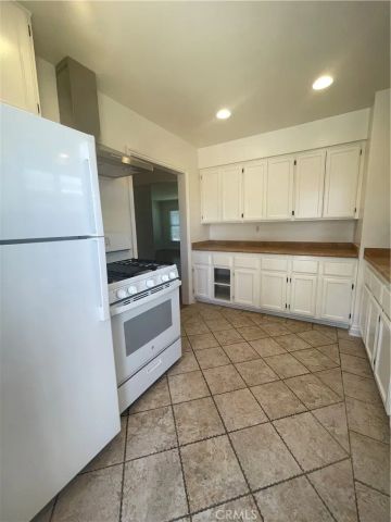 622 Indianapolis Avenue, Huntington Beach, CA 92648