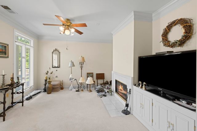 2944 BELFORT DR, Germantown, TN 38138