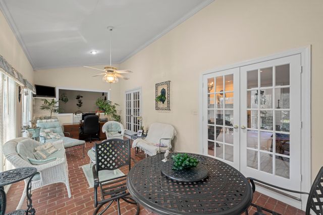 2944 BELFORT DR, Germantown, TN 38138