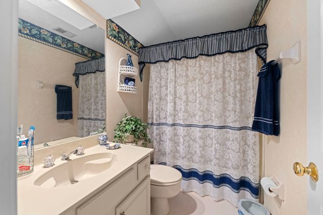 2944 BELFORT DR, Germantown, TN 38138