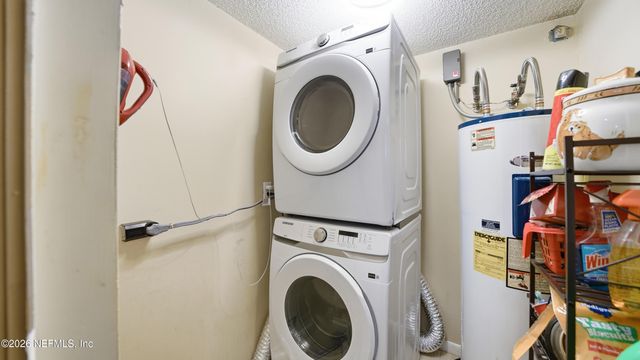 6628 PERIWINKLE Drive, Jacksonville, FL 32244