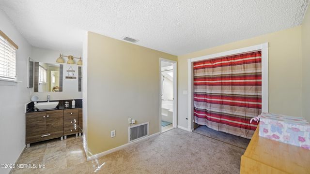 6628 PERIWINKLE Drive, Jacksonville, FL 32244