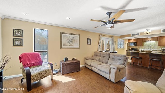 6628 PERIWINKLE Drive, Jacksonville, FL 32244