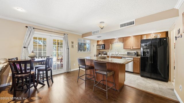 6628 PERIWINKLE Drive, Jacksonville, FL 32244