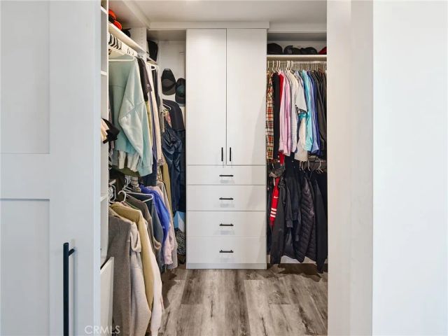 1005 E Walnut, El Segundo, CA 90245