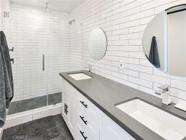 1005 E Walnut, El Segundo, CA 90245