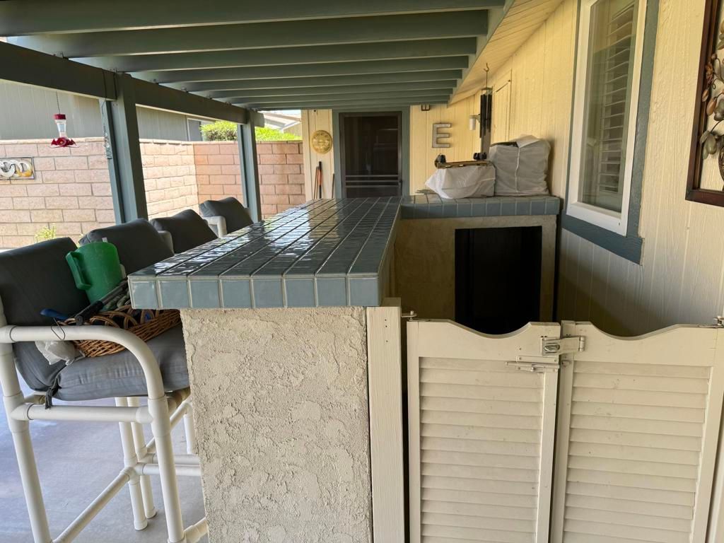 Image 8 of property listing at 74658 Bellows Road, Thousand Palms, CA 92276