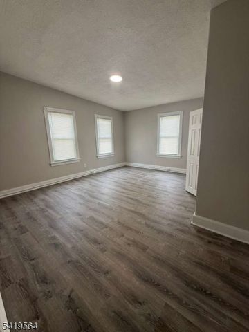 112 Broad St, Phillipsburg Town, NJ 08865