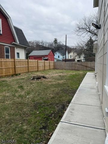 112 Broad St, Phillipsburg Town, NJ 08865