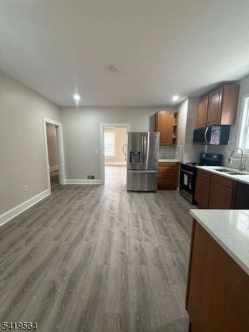 112 Broad St, Phillipsburg Town, NJ 08865