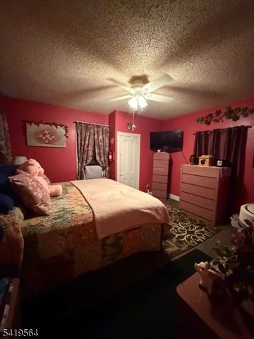 112 Broad St, Phillipsburg Town, NJ 08865
