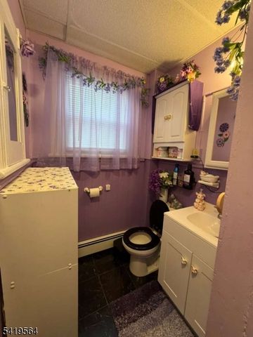 112 Broad St, Phillipsburg Town, NJ 08865