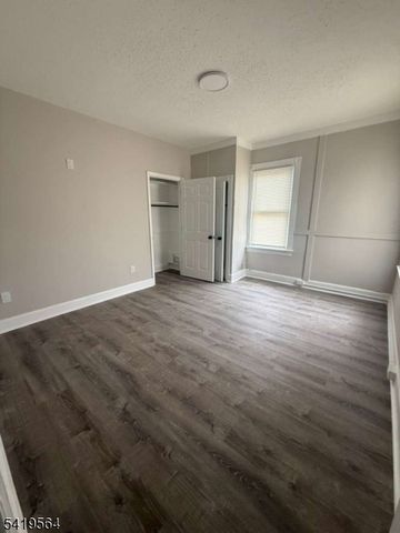 112 Broad St, Phillipsburg Town, NJ 08865