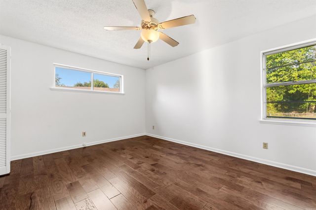 1209 Southedge Drive, Little Rock, AR 72227