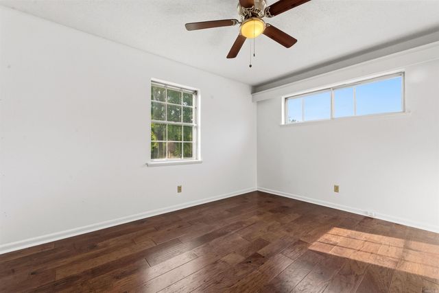 1209 Southedge Drive, Little Rock, AR 72227