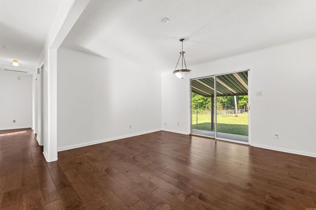 1209 Southedge Drive, Little Rock, AR 72227