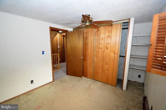 105 THOMPSON ST, Burlington, NJ 08016