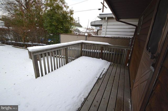 105 THOMPSON ST, Burlington, NJ 08016