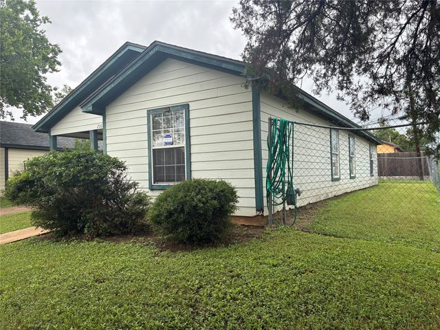 200 S Williams Street, Fort Worth, TX 76104