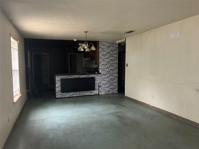200 S Williams Street, Fort Worth, TX 76104