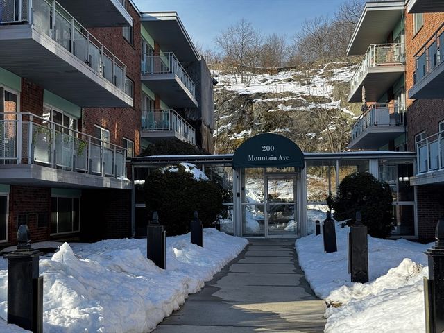 200 Mountain Ave 52, Malden, MA 02148