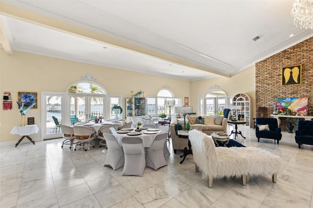 6118 RIVERVIEW BOULEVARD, Bradenton, FL 34209